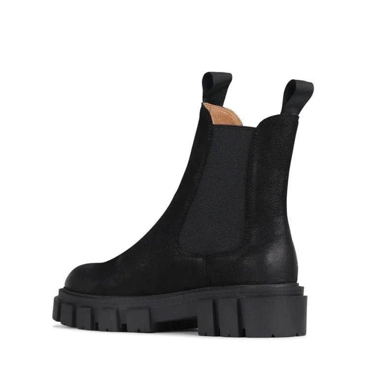 EOS Femme Nubuck Leather Boot - Black