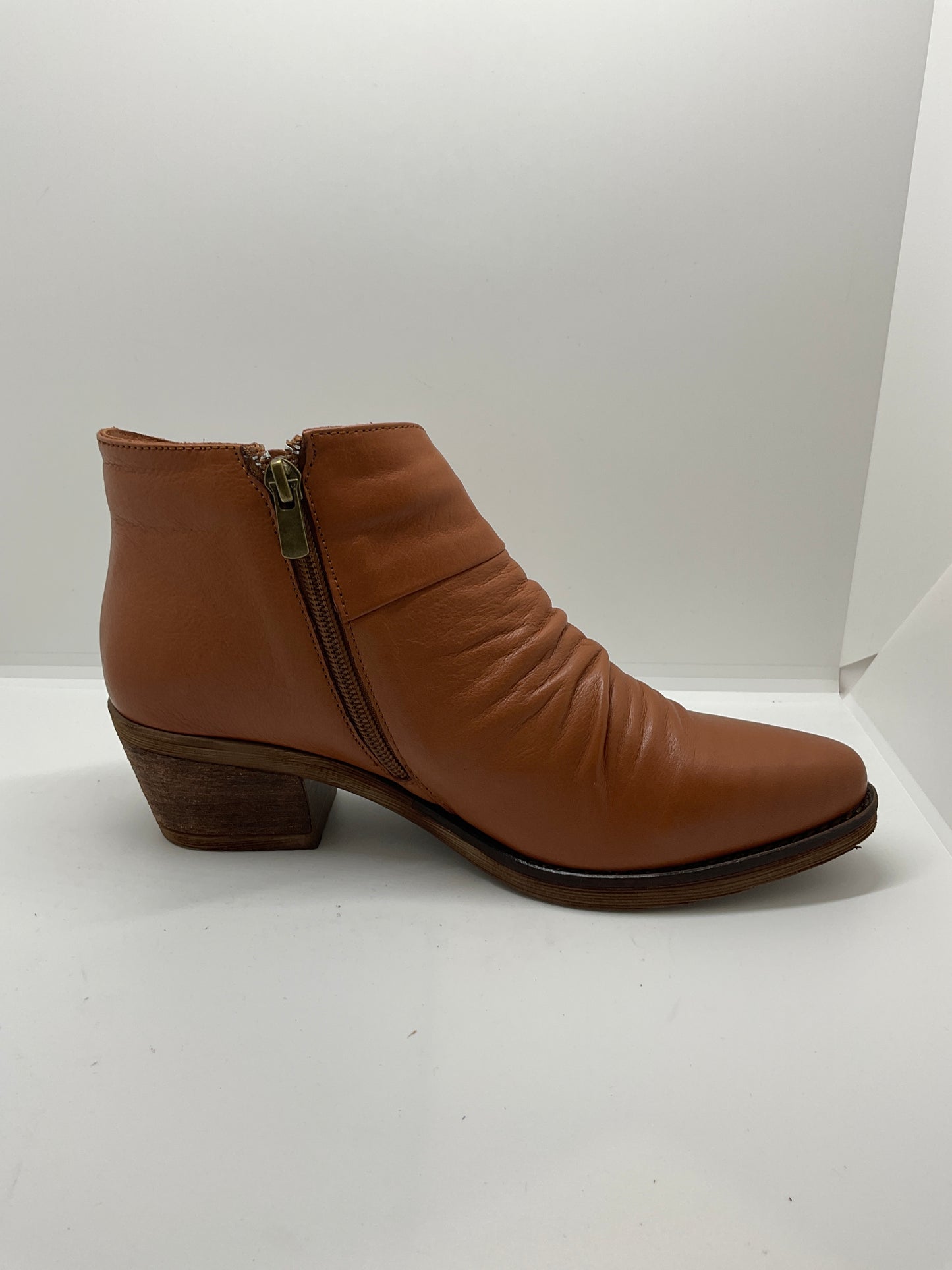 Luna sole coconut premium leather ankle boot
