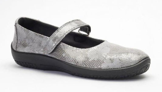 L45 Arcopedico Slip on Shoe - Light Grey